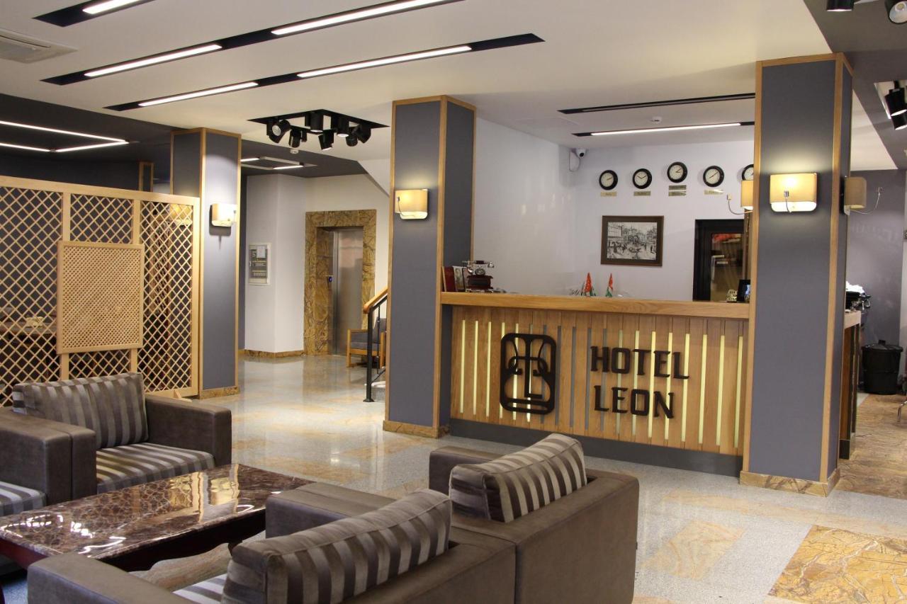Leon Boutique Hotel Sochumi Exterior foto