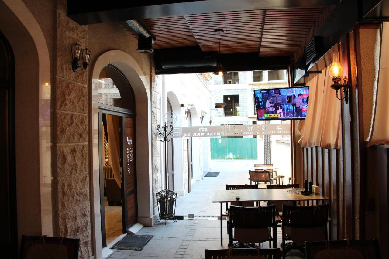 Leon Boutique Hotel Sochumi Exterior foto