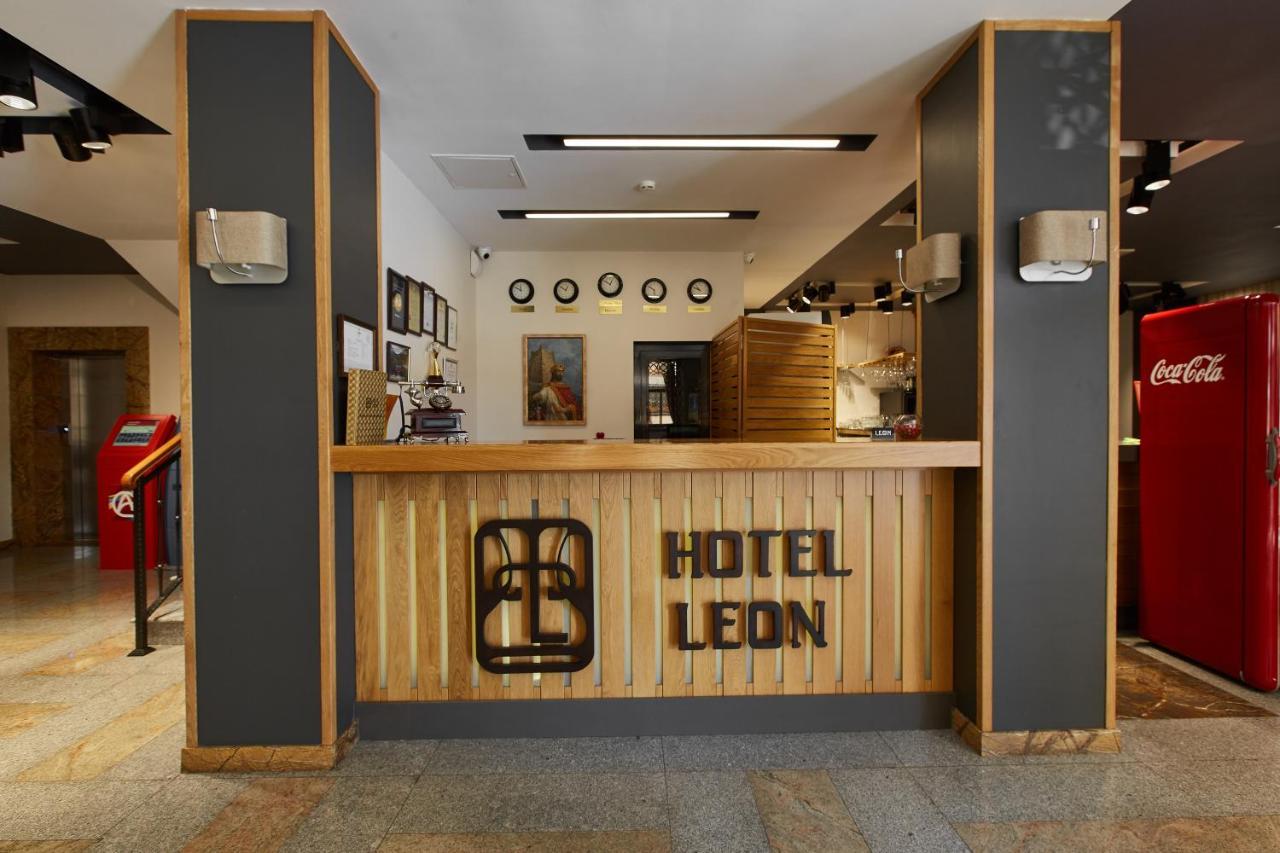 Leon Boutique Hotel Sochumi Exterior foto